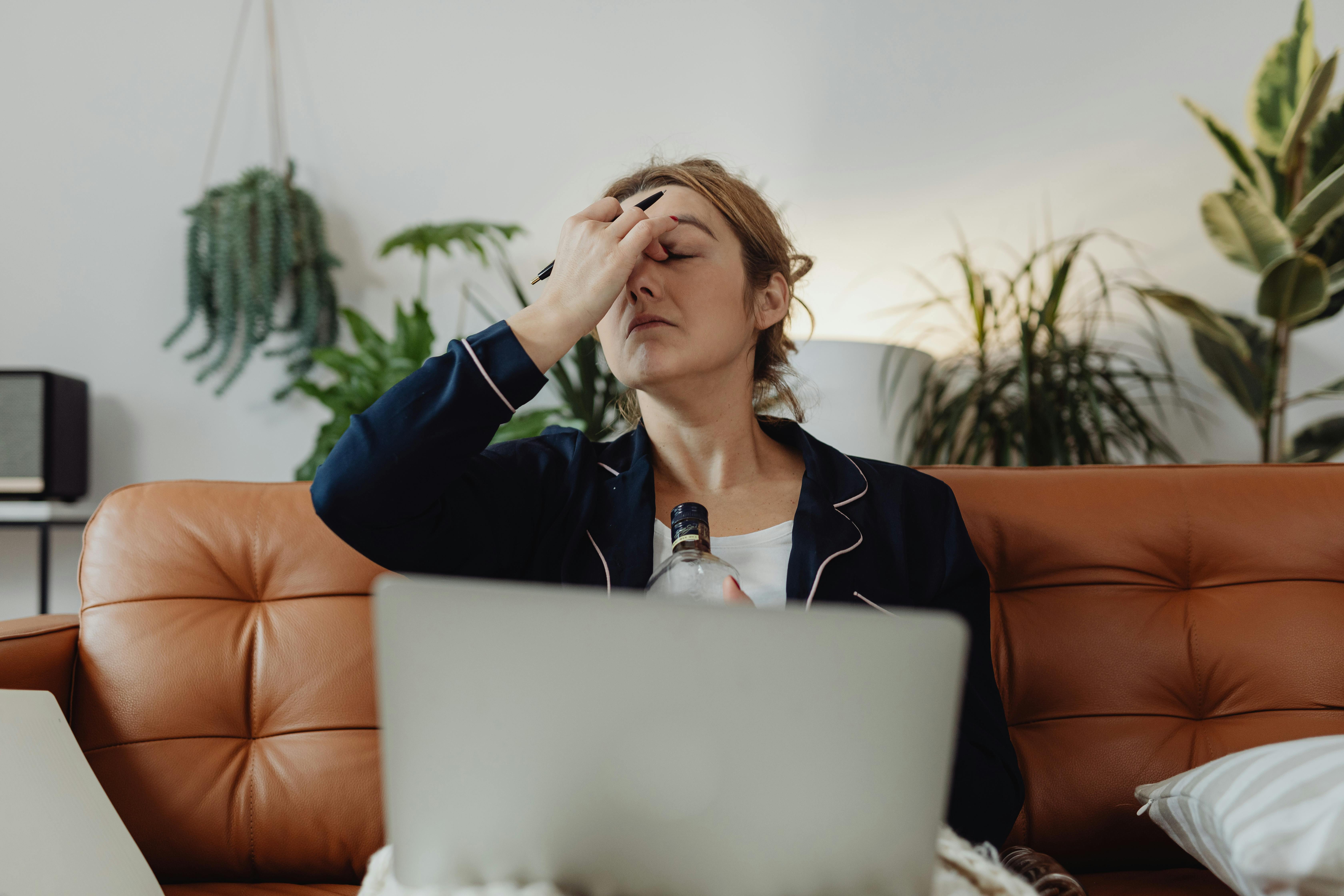 Practical Guide to Letting Go for a Healthier Life in 2025