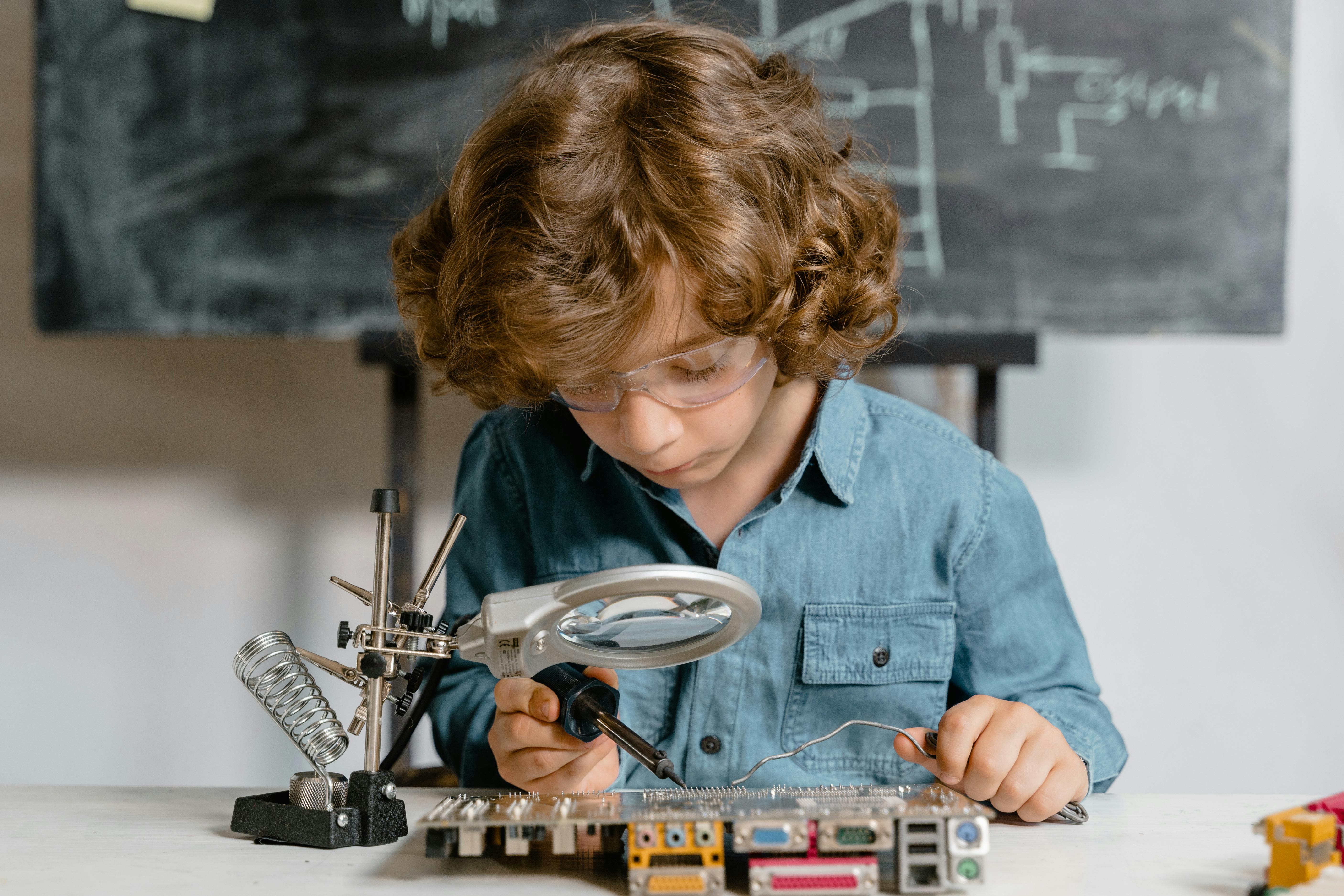 Simple Ways to Improve Your Handwriting in 2025