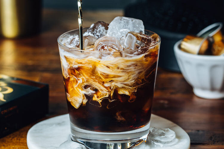 How to Make a White Russian: Discover the Best Ingredients for 2025