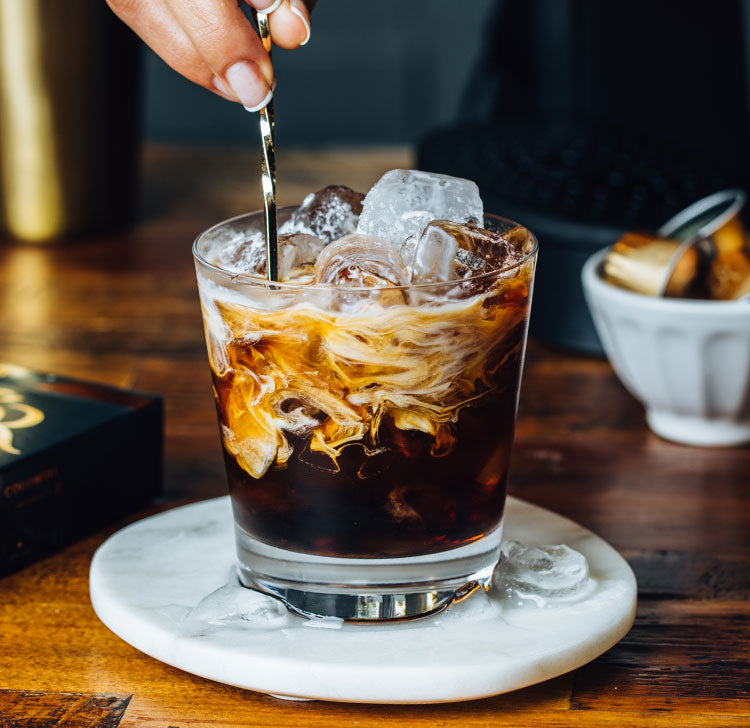 How to Make a White Russian: Discover the Best Ingredients for 2025